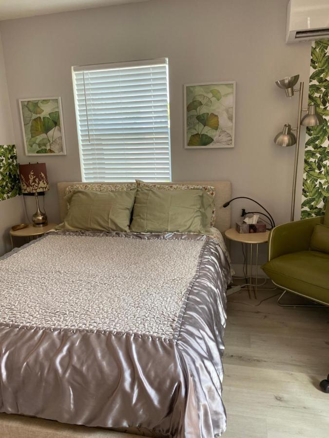 Cozy Studio Near Atlantic Ave W/Private Patio Apartment Delray Beach Luaran gambar