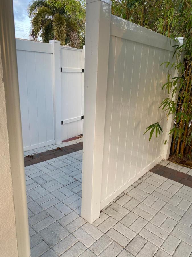 Cozy Studio Near Atlantic Ave W/Private Patio Apartment Delray Beach Luaran gambar